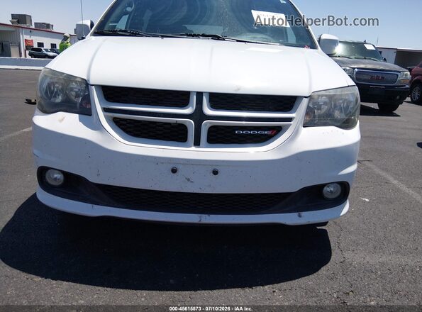 2C4RDGEG3JR241925 2018 DODGE GRAND CARAVAN White Widok wnętrza z tyłu