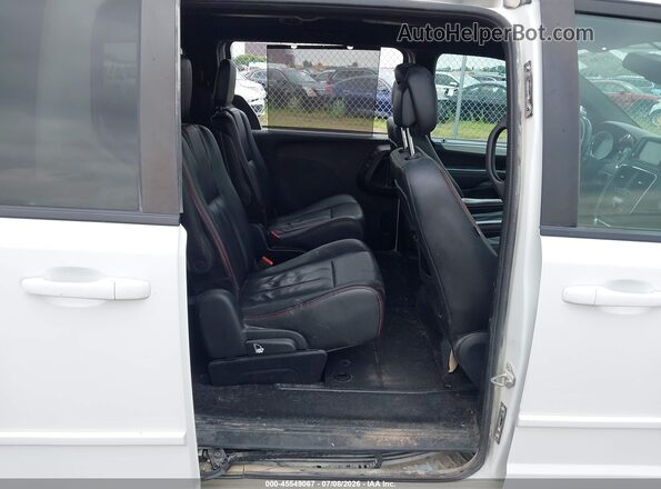 2C4RDGEG4HR555237 2017 DODGE GRAND CARAVAN White Widok naklejki z numerem VIN