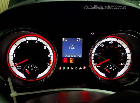 2C4RDGEG6JR200592 2018 DODGE GRAND Black Vista del cuadro de instrumentos