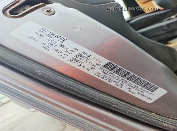 2C4RDGEG6KR694521 2019 DODGE GRAND Silver VIN կոդի պիտակի տեսք