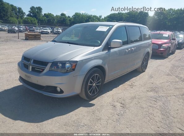 2C4RDGEG7JR345219 2018 DODGE GRAND CARAVAN Gray Front left