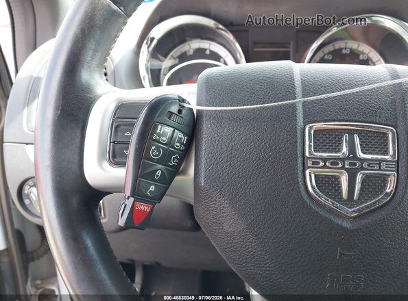2C4RDGEG9GR235247 2016 DODGE GRAND CARAVAN White Вид панелі приладів