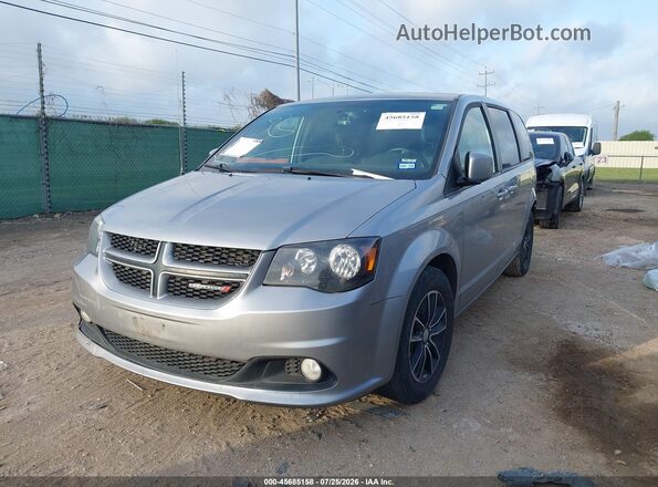 2C4RDGEG9JR196246 2018 DODGE GRAND CARAVAN Silver წინა მარცხენა ხედი სამი მეოთხედიდან