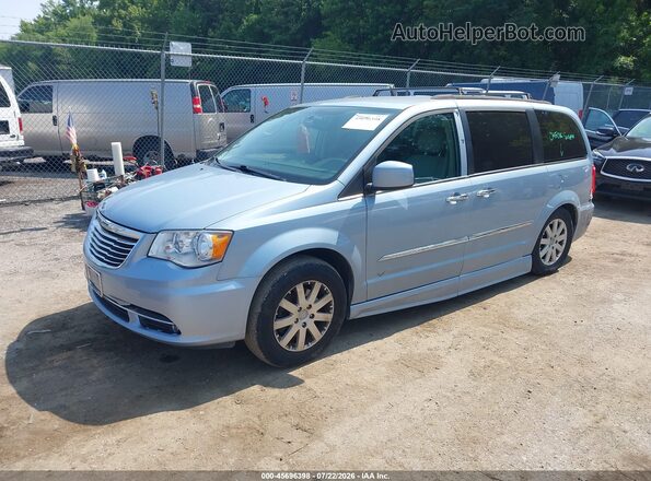 2C7WC1BG4GR247235 2016 CHRYSLER TOWN & COUNTRY Light Blue Առջևի ձախ երեք քառորդ տեսարան