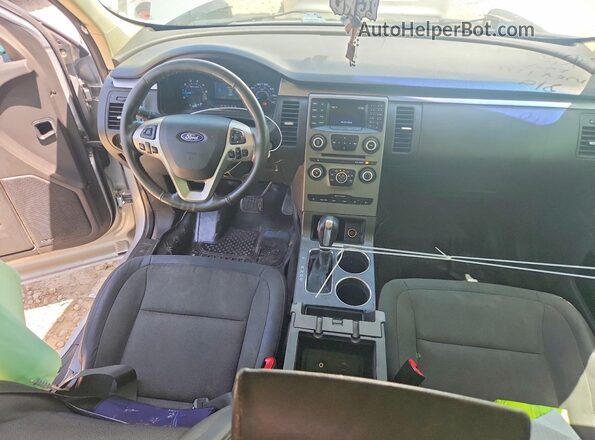 2FMGK5B89JBA06920 2018 FORD FLEX Серый Вид панели приборов