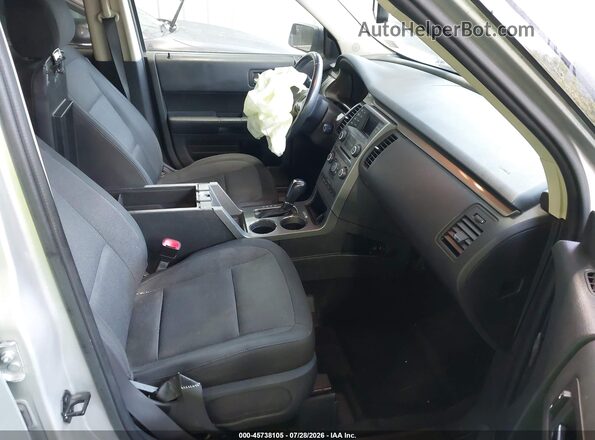2FMGK5B8XHBA07682 2017 FORD FLEX Silver Вид салону спереду
