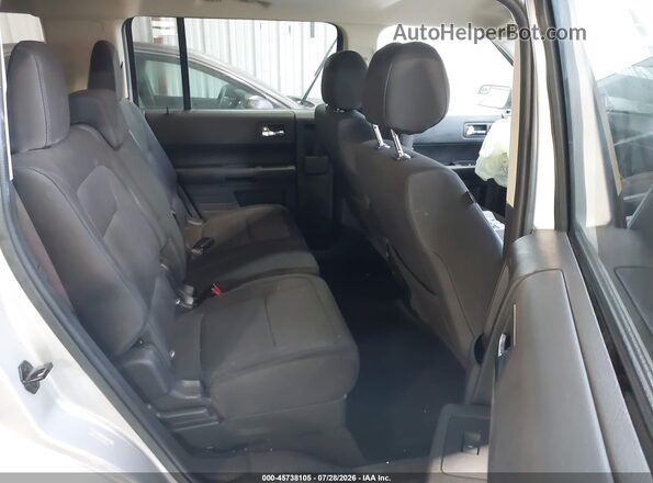 2FMGK5B8XHBA07682 2017 FORD FLEX Silver Вид наклейки з VIN-кодом