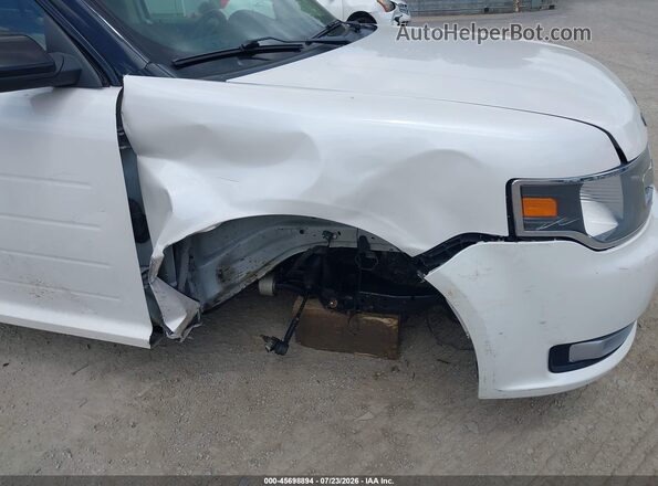 2FMGK5C85KBA25920 2019 FORD FLEX White Widok z przodu