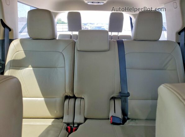2FMGK5C87HBA05449 2017 FORD FLEX Gray Widok tylnych siedzeń