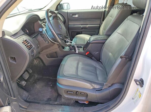 2FMGK5C88JBA22329 2018 FORD FLEX White Front interior view