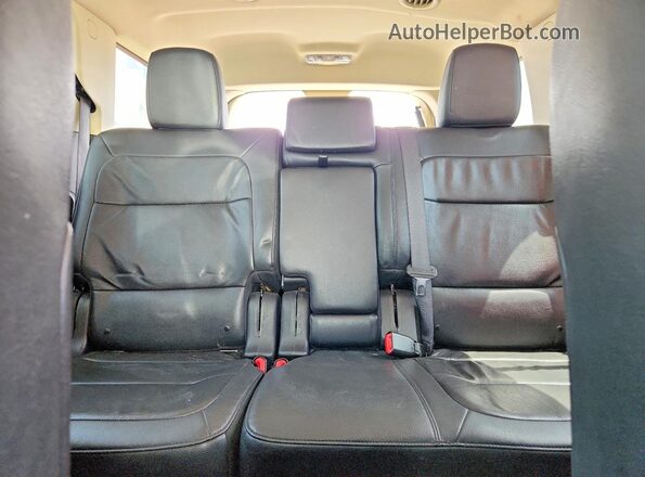 2FMGK5D85KBA06265 2019 FORD FLEX Серебряный Вид задних сидений