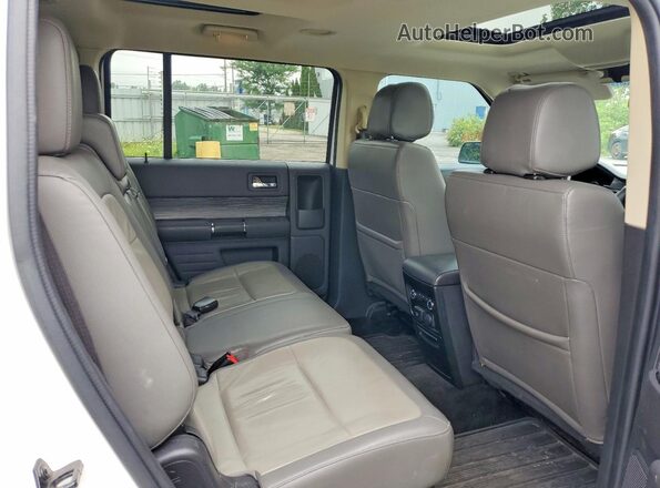 2FMHK6C84GBA08642 2016 FORD FLEX White Вид задньої частини салону