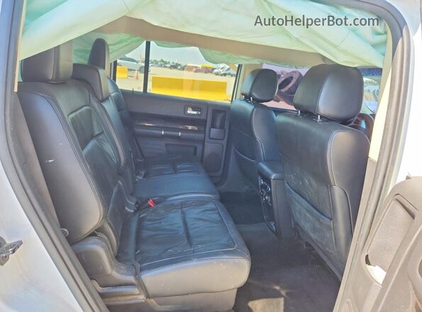 2FMHK6C87GBA11860 2016 FORD FLEX White Rear interior view