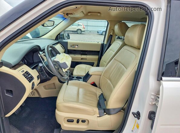 2FMHK6C87KBA32636 2019 FORD FLEX White Front interior view