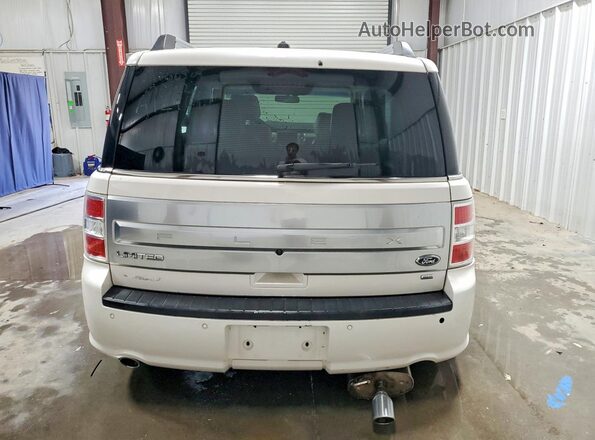 2FMHK6D82JBA12419 2018 FORD FLEX White Rear view