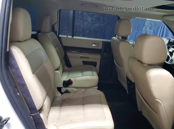 2FMHK6D82JBA12419 2018 FORD FLEX White Rear interior view