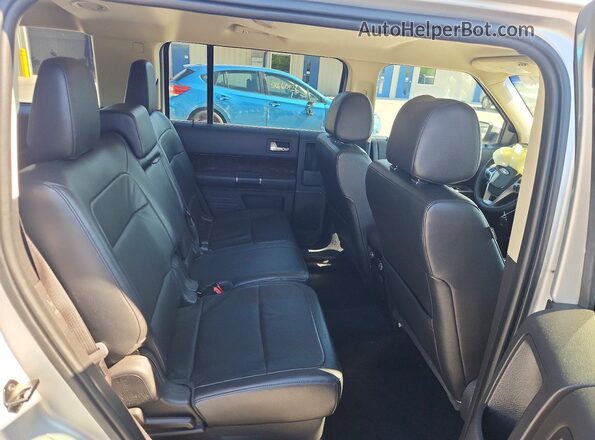 2FMHK6D89KBA29607 2019 FORD FLEX Серебряный Вид задней части салона