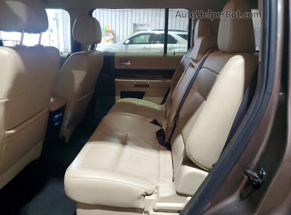 2FMHK6DT0KBA16846 2019 FORD FLEX Gold Vista interior trasera