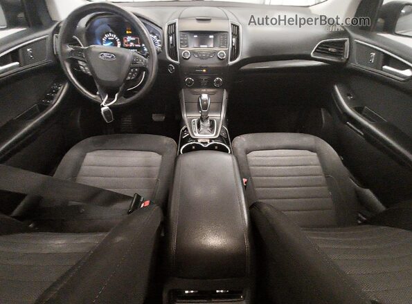 2FMPK3G92JBB51545 2018 FORD EDGE Серебряный Вид панели приборов