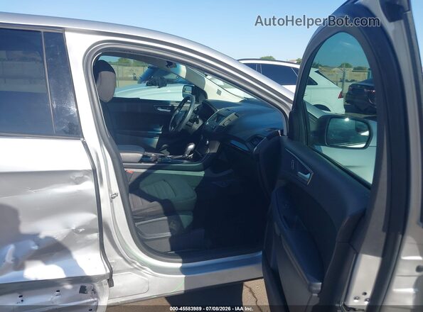 2FMPK3G93JBB39937 2018 FORD EDGE Silver Front interior view