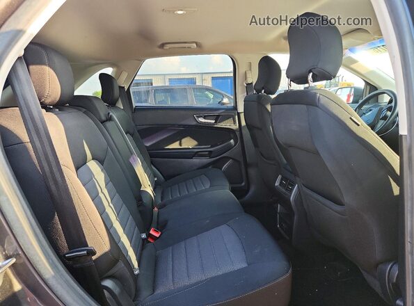 2FMPK3G97JBB79101 2018 FORD EDGE Gray Вид задньої частини салону