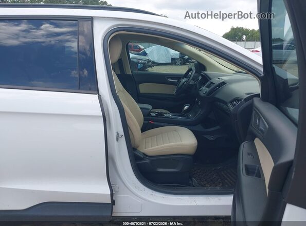 2FMPK3G99HBB34042 2017 FORD EDGE Белый Вид салона спереди