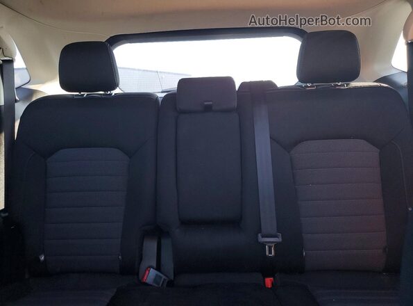 2FMPK3G9XKBB89364 2019 FORD EDGE Silver Vista de los asientos traseros