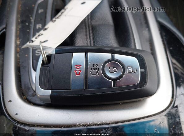 2FMPK3J83JBB80245 2018 FORD EDGE Silver Вид панелі приладів
