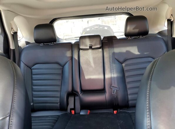 2FMPK3J84HBB15494 2017 FORD EDGE Burgundy Vista de los asientos traseros