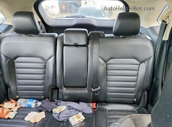 2FMPK3J86HBC07481 2017 FORD EDGE White უკანა სავარძლების ხედი