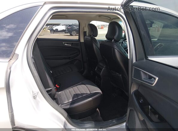 2FMPK3J8XHBC68347 2017 FORD EDGE Silver Widok naklejki z numerem VIN