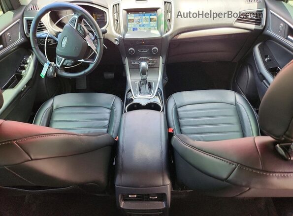 2FMPK3J8XJBC10129 2018 FORD EDGE Красный Вид панели приборов
