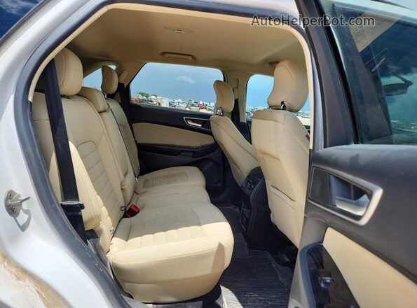 2FMPK3J92HBB88341 2017 FORD EDGE White Widok wnętrza z tyłu
