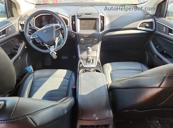 2FMPK3J94JBC01435 2018 FORD EDGE Белый Вид панели приборов