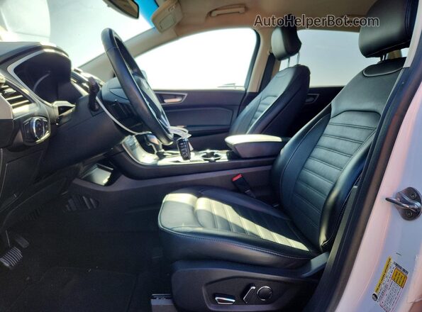2FMPK3J94JBC01435 2018 FORD EDGE Белый Вид салона спереди