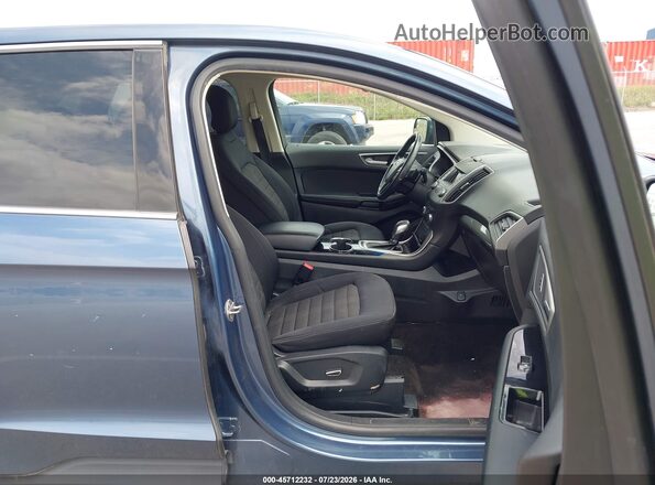 2FMPK3J94JBC38405 2018 FORD EDGE Синий Вид салона спереди