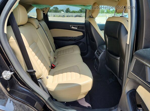 2FMPK3J95HBB42745 2017 FORD EDGE Black უკანა სალონის ხედი
