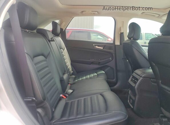 2FMPK3J95KBB66681 2019 FORD EDGE Silver Սալոնի հետևի տեսք