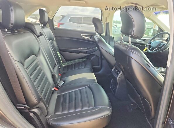 2FMPK3J96KBB93064 2019 FORD EDGE Gray Widok wnętrza z tyłu