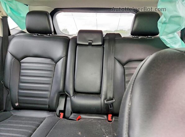 2FMPK3J99LBA11858 2020 FORD EDGE White Հետևի նստատեղերի տեսք
