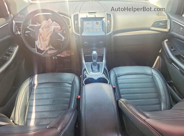 2FMPK3J9XHBB09658 2017 FORD EDGE Red Вид панелі приладів
