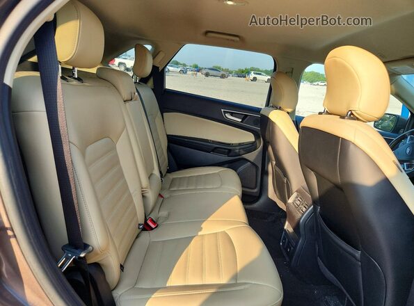 2FMPK3J9XKBB19310 2019 FORD EDGE Tan Vista interior trasera