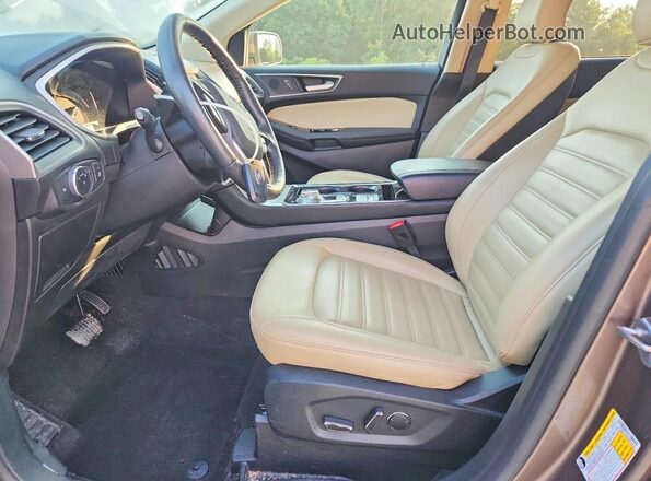2FMPK3J9XKBB19310 2019 FORD EDGE Tan Vista interior delantera