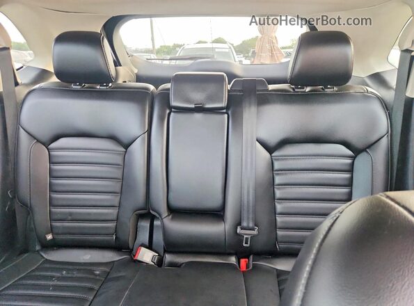 2FMPK3J9XMBA65882 2021 FORD EDGE White Rear seats view