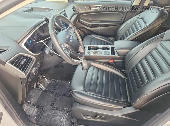 2FMPK3J9XMBA65882 2021 FORD EDGE White Front interior view