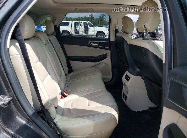 2FMPK3K80JBC51139 2018 FORD EDGE Gray Vista interior trasera