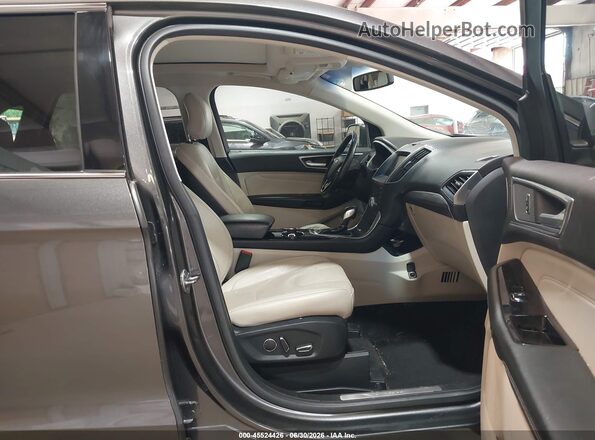 2FMPK3K82HBC40542 2017 FORD EDGE Gray Вид салону спереду
