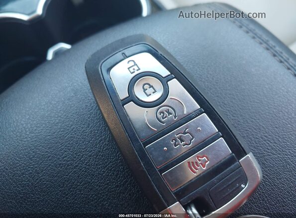 2FMPK3K86JBB12018 2018 FORD EDGE Gray Widok deski rozdzielczej