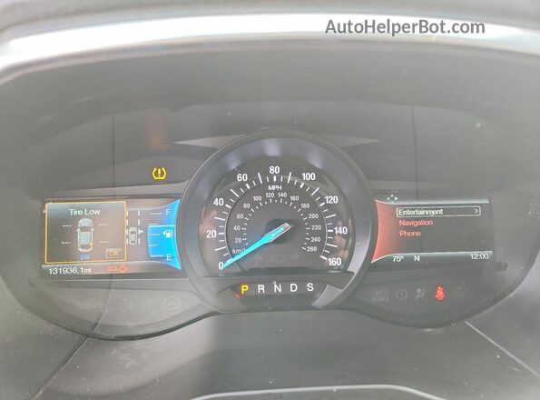 2FMPK3K88JBC30572 2018 FORD EDGE Red Вид щитка приладів