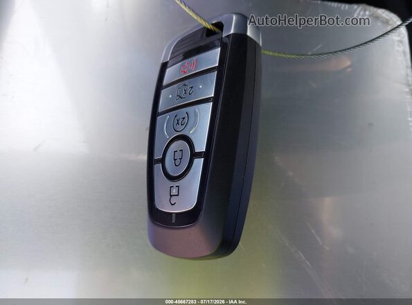 2FMPK3K92KBC37348 2019 FORD EDGE Черный Вид панели приборов
